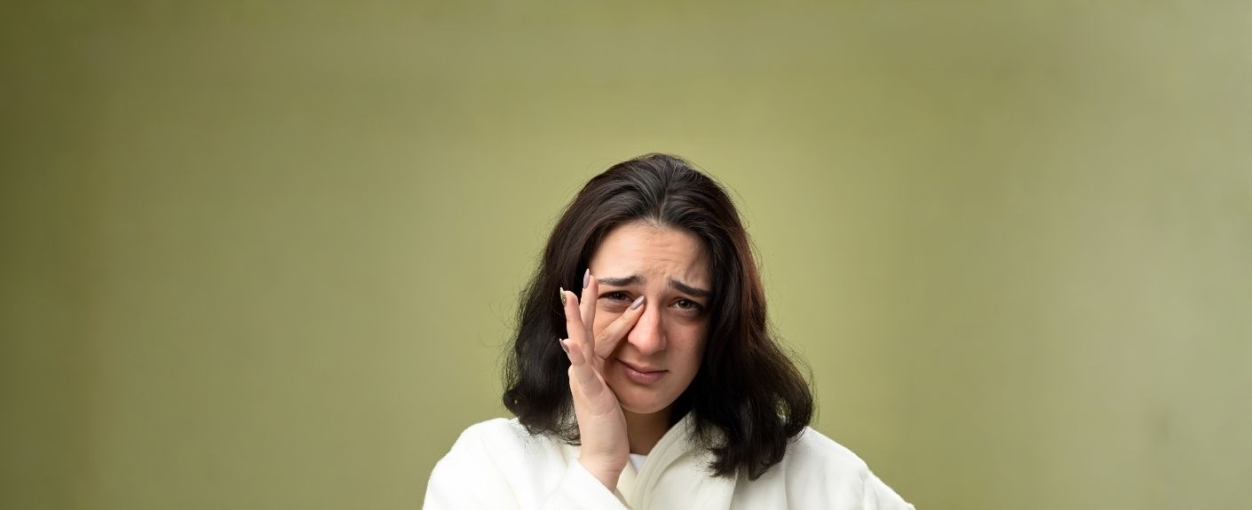 Bags Under Eyes – Causes & How to Get Rid of Them